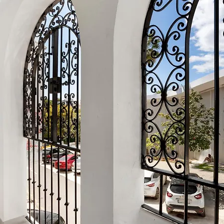 Violeta Old Town Villa *
